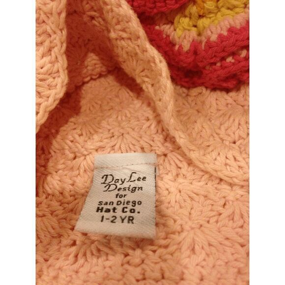 DayLee Design 1-2 YR Girls Handcrochet Knitted Strawberry Blossom Bucket Hat Cap - Picture 2 of 2